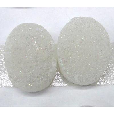 quartz druzy cabochon, oval, white ab-color