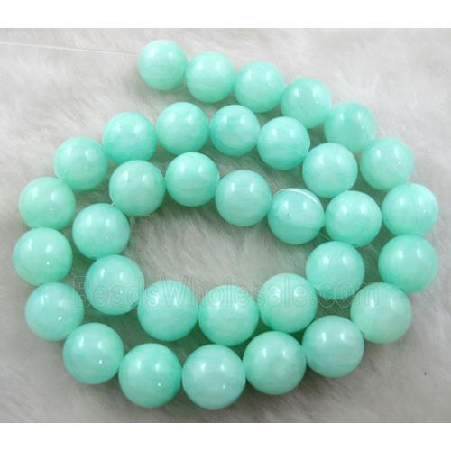 Round Jade bead, lt.green dye, stabile