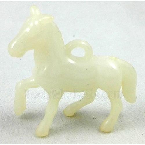 resin pendant, horse