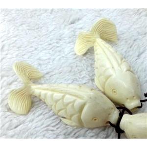 antique cattle bone pendant, goldfish, approx 23x50mm [BJAS014]