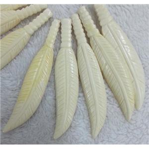 antique cattle bone pendant, feather, approx 18x90mm [BJAS023]
