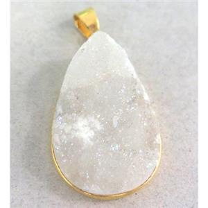 white druzy quartz pendant, teardrop, approx 22x30mm [GMPDA1980]