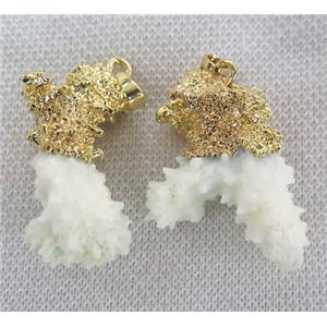 natural coral pendant, freeform, gold plated, approx 20-40mm [GMPDA2263]