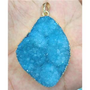 blue druzy quartz pendant, freeform, approx 20-50mm [GMPDA2285]