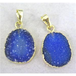 agate druzy pendant, blue dye, freeform, gold plated, approx 15-22mm [GMPDA2356]