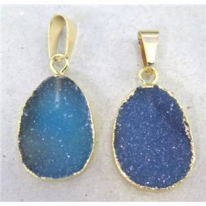 druzy agate pendant, blue dye, freeform, gold plated, approx 15-22mm [GMPDA2357]