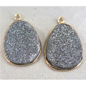 druzy quartz pendant, teardrop, silver plated, approx 18x23mm [GMPDA2703]