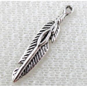 Tibetan Silver Pendant Non-Nickel, 27mm length [NN505]