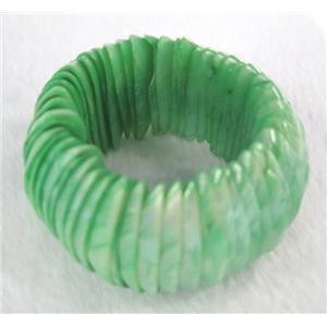 freshwater shell bracelet, stretchy, approx 13-35mm [SHEBR14]