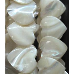 white mother of pearl bead, heart, approx 18mm [SHEMP42]