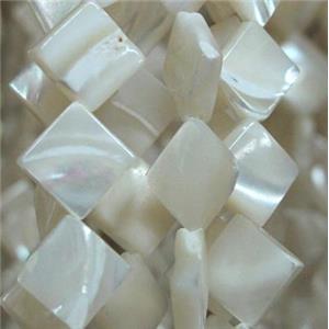 white mother of pearl bead, square, approx 12x12mm [SHEMP46-12X12MM]