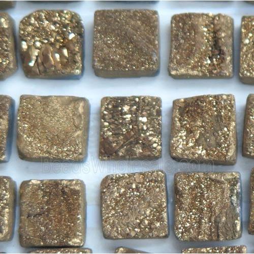 druzy quartz cabochon, square