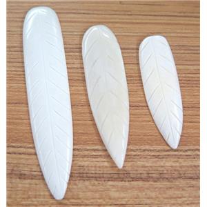 white cattle bone pendant without hole, leaf, approx 18-65mm [BJAS095-S]