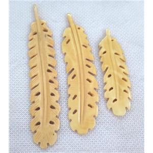 yellow cattle bone pendant without hole, feather, approx 18-65mm [BJAS096-S]