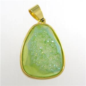 green Druzy Agate teardrop pendant, approx 15-20mm [GM11350]
