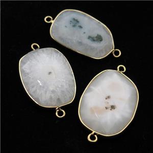 white Solar Quartz Crystal connector, freeform, approx 20-30mm [GM12152]