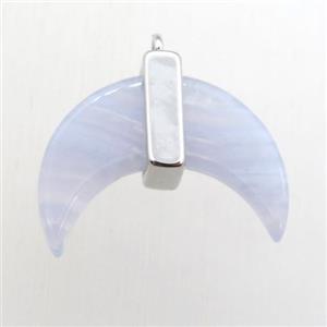 blue lace Agate crescent moon pendant, approx 16-22mm [GM12313]