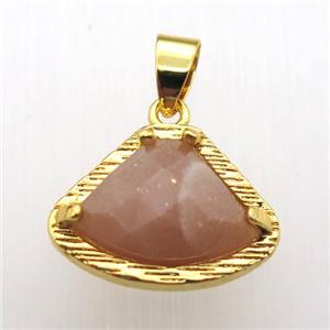peach sunstone fan pendant, gold plated, approx 15-20mm [GM12803]