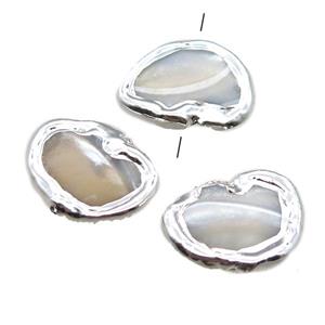 Mother of Pearl beads, freeform, silver plated, approx 18-22mm [GM13253]
