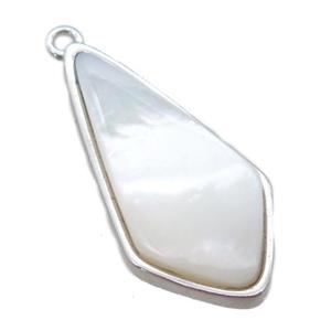 white pearlized Shell teardrop pendant, platinum plated, approx 14-26mm [GM13650]