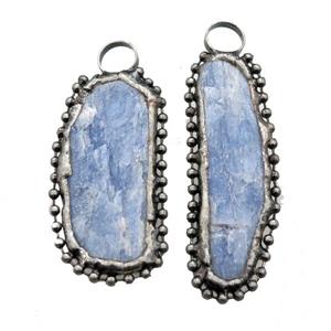 blue kyanite pendant, freeform, black plated, approx 20-50mm [GM13811]