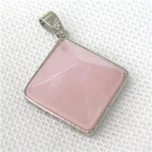 Rose Quartz pyramid pendant, approx 20mm [GM13867]