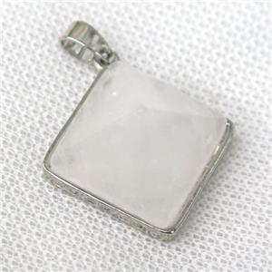 Clear Quartz pyramid pendant, approx 20mm [GM13868]