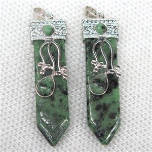 Ruby Zoisite arrowhead pendant, approx 13-52mm [GMPDA10016]