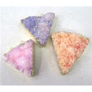 quartz druzy pendant with 2-holes, triangle, mixed color, approx 15-40mm [GMPDA2776]