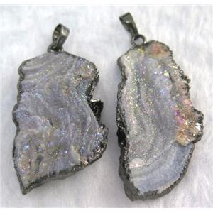 agate druzy slice pendant, freeform, AB color, black plated, approx 20-40mm [GMPDA3423]