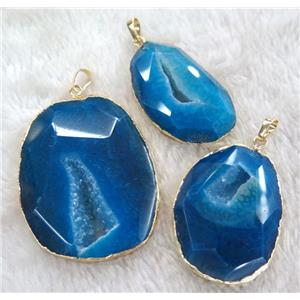 blue druzy agate pendant, geode, faceted freeform, gold plated, approx 20-60mm [GMPDA3635]