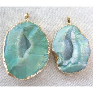 dragon veins agate druzy pendant, freeform, green AB-color, gold plated, approx 20-60mm [GMPDA4417]