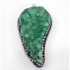 green druzy quartz pendant paved rhinestone, wing, approx 25-50mm [GMPDA4586]