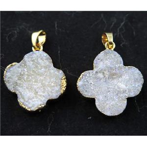 druzy quartz four-leaf clover pendant, white AB-color, gold plated, approx 15-35mm [GMPDA5258]