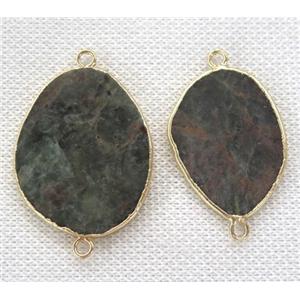green Fluorite connector, freeform, gold plated, approx 15-30mm [GMPDA6204]