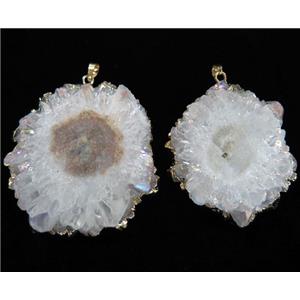 solar quartz druzy slice pendant, white AB-color, freeform, gold plated, approx 40-50mm [GMPDA6264]