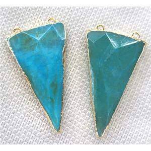 agate triangle pendant with 2loops, faceted, blue dye, gold plated, approx 15-40mm [GMPDA7059]