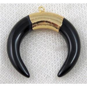 black onyx agate crescent pendant, horn, gold plated, approx 35mm dia [GMPDA7062]