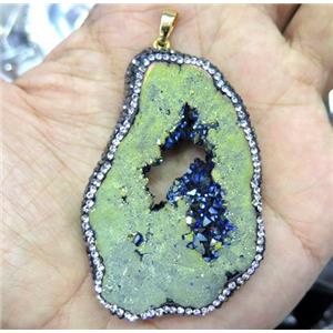 druzy agate slice pendant paved rhinestone, freeform, green electroplated, approx 30-60mm [GMPDA7072]