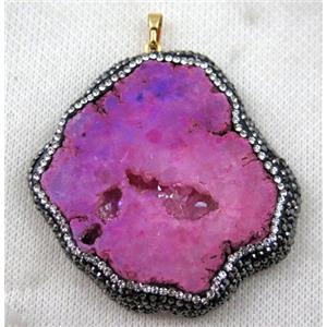 druzy agate slice pendant paved rhinestone, freeform, pink AB-color, approx 30-60mm [GMPDA7077]