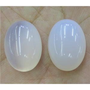white chalcedony oval cabochon, approx 13x18mm [GMPDA7406]
