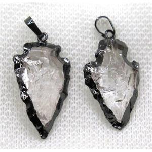 hammered Clear Quartz arrowhead pendant, black plated, approx 15-25mm [GMPDA7573]