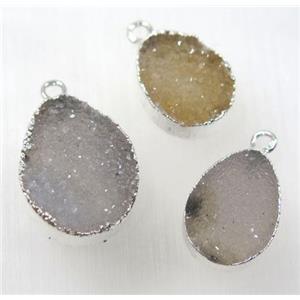 druzy agate pendant, natural color, teardrop, silver plated, approx 16x20mm [GMPDA8317-16X20MM]