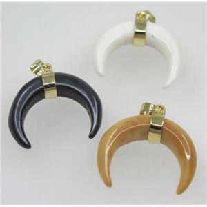 cattle bone crescent pendant, mix color, approx 20-25mm [GMPDA8615-S]