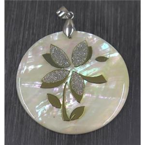 shell pendant paved druzy quartz, approx 45mm dia [GMPDA8840]