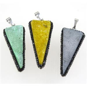 druzy quartz pendant paved rhinestone, triangle, approx 15-40mm [GMPDA9348]
