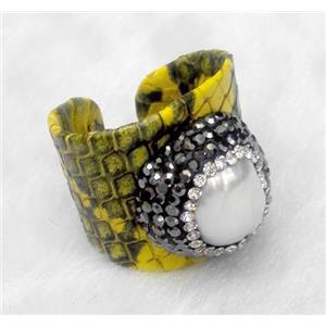 white freshwater pearl pave rhinestone, yellow snakeskin alloy ring, approx 20mm dia [GMRG270]