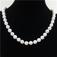 white Pearlized Shell knoted necklace with clasp, round, approx 8mm, 40cm length [GMLB4306]