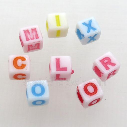 plastic lettle beads, cube, mix