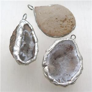 agate geode druzy pendant, freeform, approx 20-40mm [GM14401]